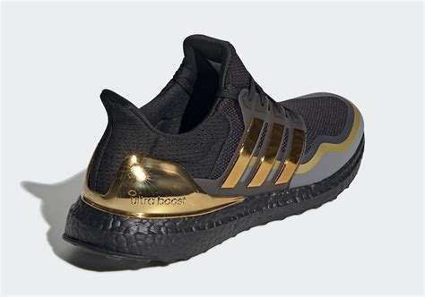 adidas black goud|adidas ultraboost black and gold.